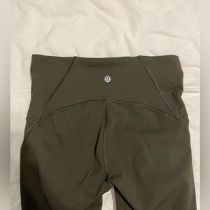 •lululemon wunder train high-rise crop •dark olive •size 4